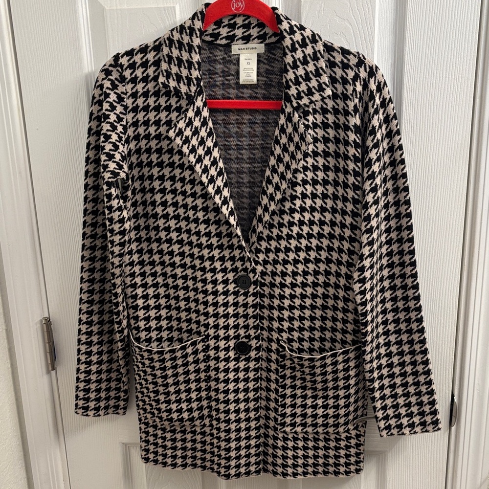 Women's Classic Black and White Houndstooth Blazer Max Studio - XS Feels Amazing
